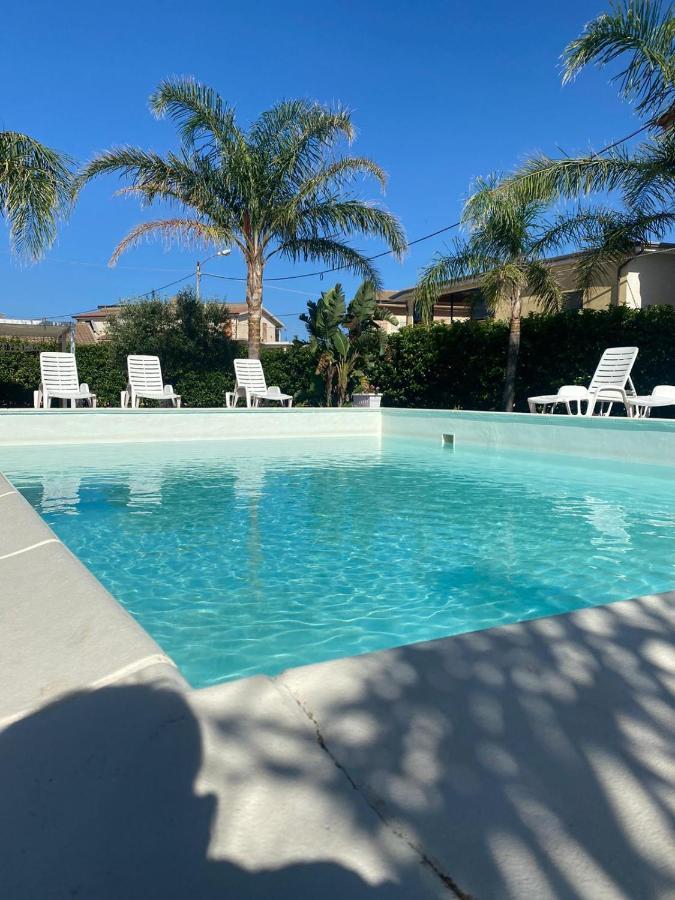 Verter Home Resort Ovile la Marina Bagian luar foto