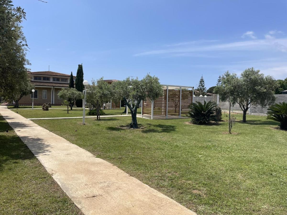 Verter Home Resort Ovile la Marina Bagian luar foto